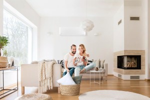 Klimatyzator ścienny Mirai X 3,5kw R32 M35Xi-M35Xo zestaw biały przeznaczony do domu mieszkania i firm