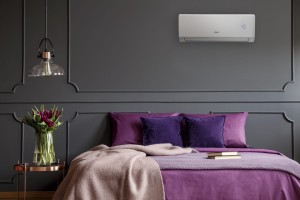 Klimatyzator ścienny Lomo Luxury Plus Gree 2,7kw R32 GWH09QB-K6DNB2E biały zestaw